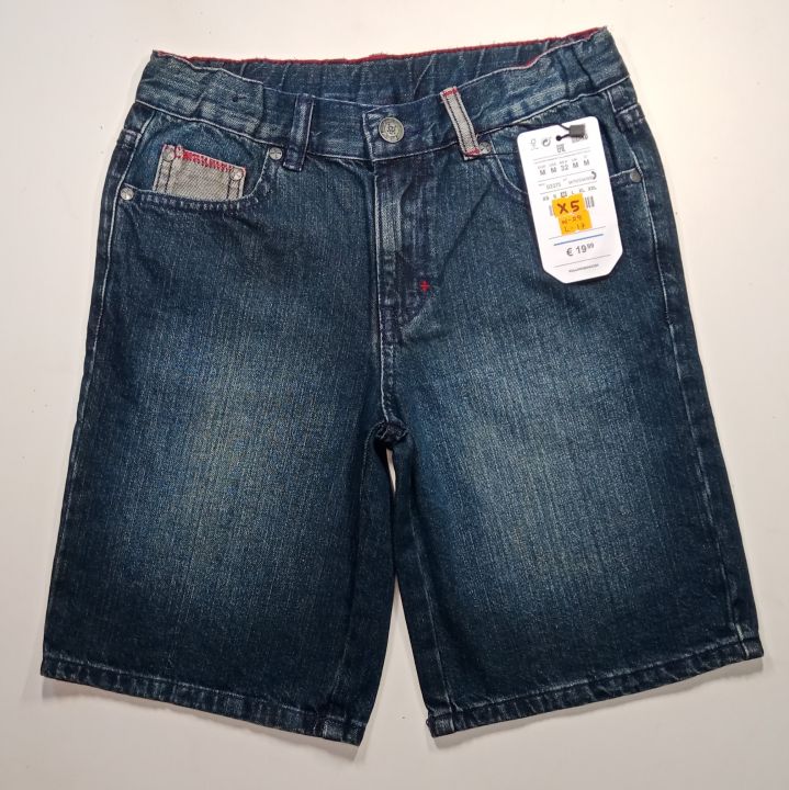 Black soft 2 quarter stone washed denim pant for 8-9 years boy. (waist 27, long 17 inch)