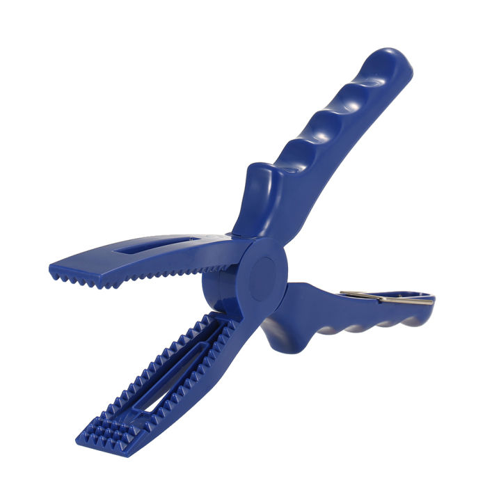 Fishing%20Pliers%20Gripper%20Fish%20Clamp%20Grip%20Catch%20and%20Release%20Tool%20Fish%20Body%20Holder%20Plastic%20Tool%20-%20Image%208