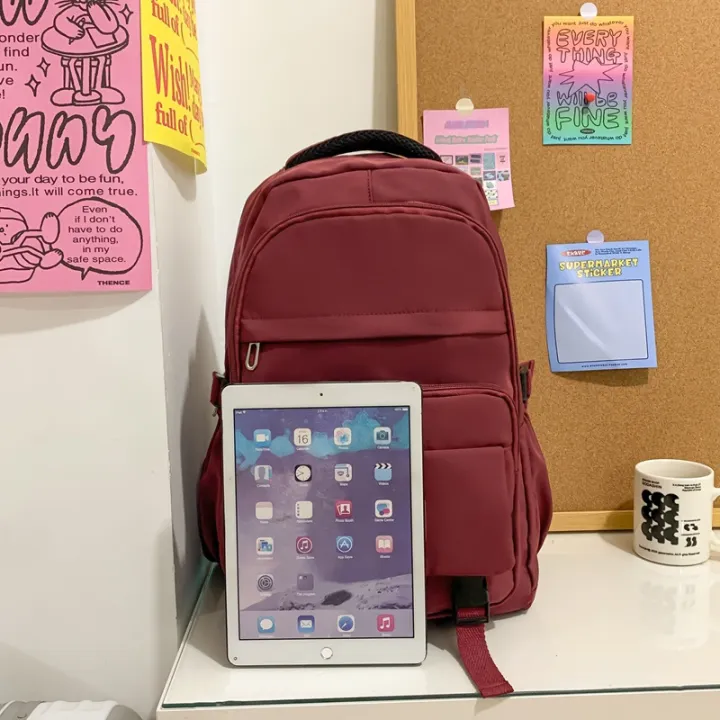 New%20middle%20and%20high%20school%20college%20students%20class%20school%20bag,%20large%20capacity,%20simple%20casual%20and%20versatile,%20solid%20color%20travel%20backpack%20for%20men%20and%20women%20-%20Image%203