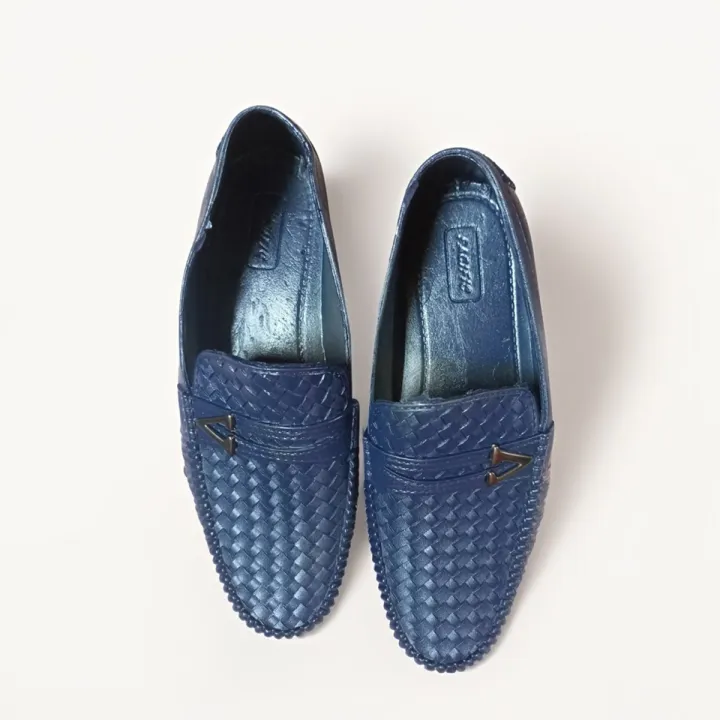 Slip-on%20loafer%20Shoe%20for%20man%20%7C%20V%20%7C%20Water%20proofed%20Shoe%20%7C%20Full%20Rubber%20%7C%20Rain%20Boot%20%7C%20Loafer%20for%20man%20%7C%20Panjabi's%20shoe%20%7C%20Bristyr%20Juta%20%7C%20New%20collection%20-%20Image%203