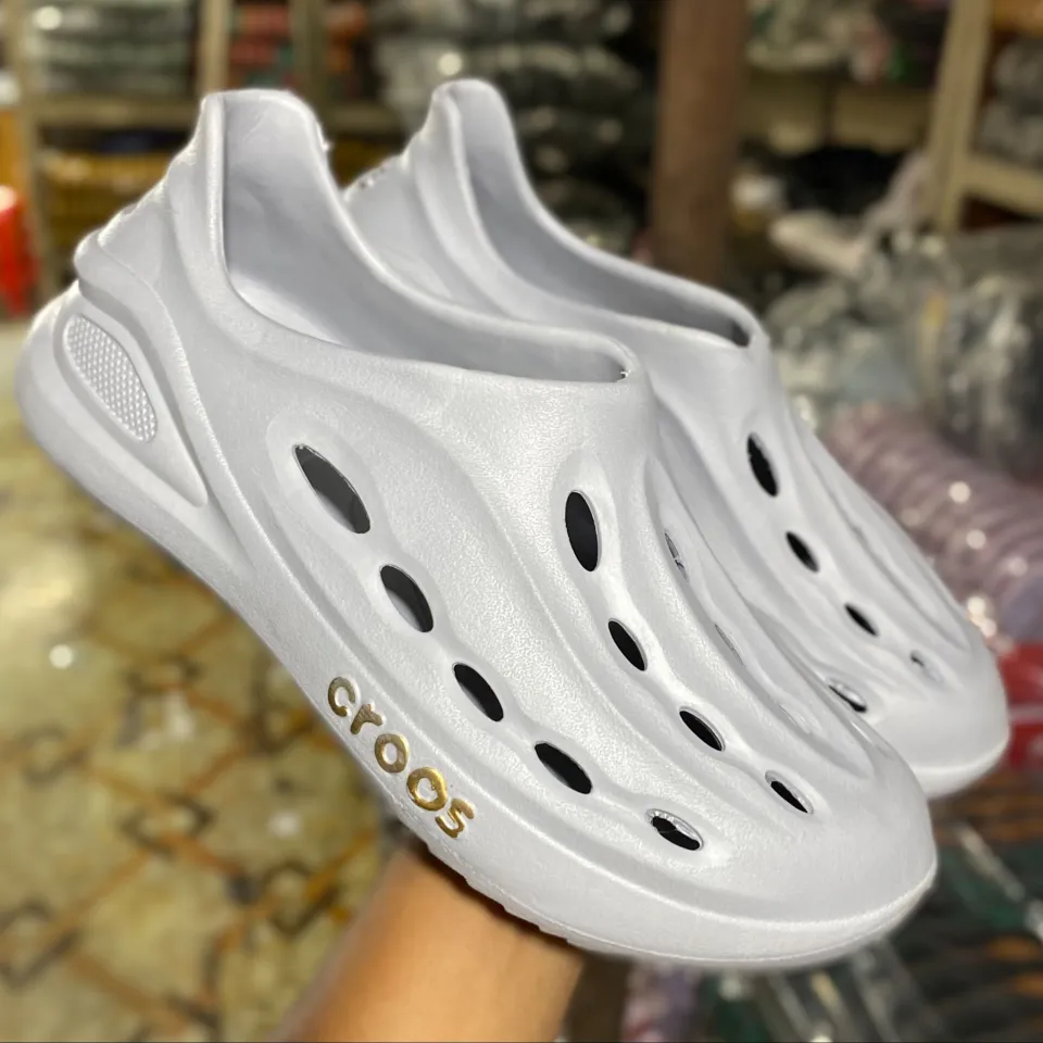 Crocs Footwear Crocs In English New Comfortable Summer Couple Hole