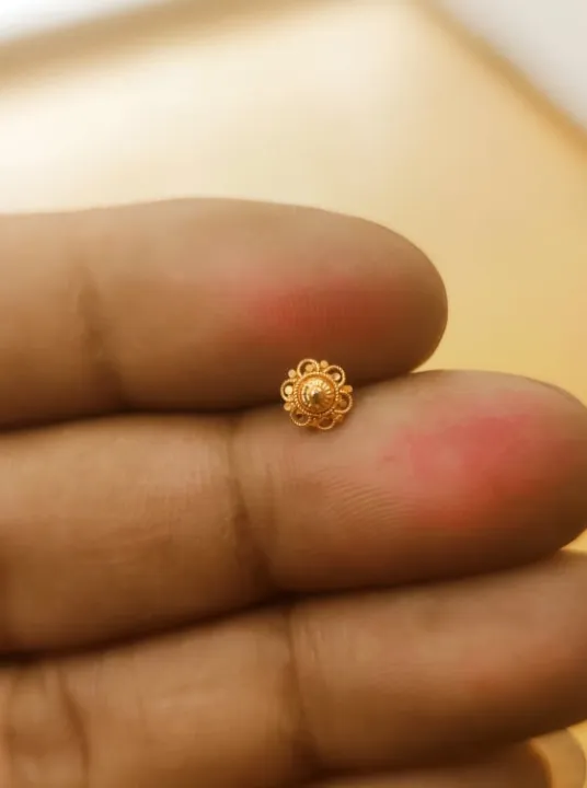 Yellow%20Gold%2018%20Karat%20Golden%20Nose%20Pin%20For%20Women%20And%20Girl.%20piercing%20nose%20ring%20Push%20Pin.%20Nose%20Pin.%20Anniversary,%20engagement,%20gift,%20party,%20wedding.%20Model:Dk400F-Flower.%20-%20Image%207