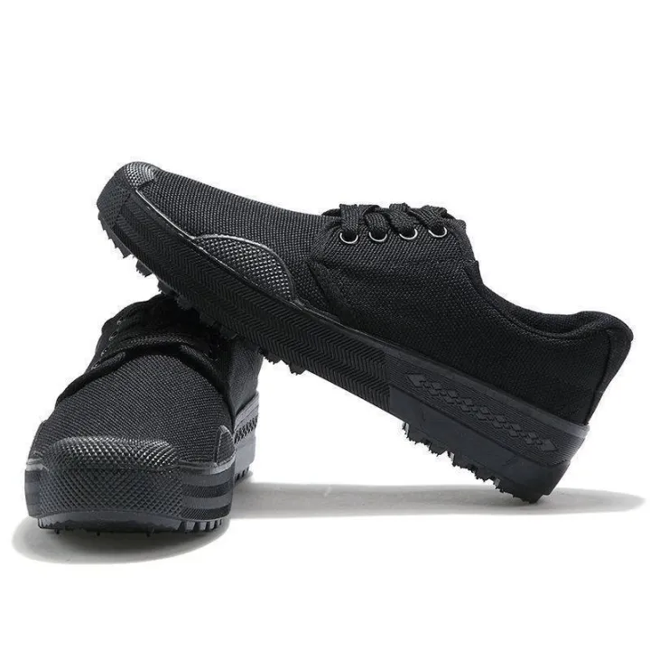 Men's%20Wear-Resistant%20Breathable%20Shoes%20Training%20Shoes%20Training%20Shoes%20Migrant%20Workers%20Construction%20Site%20Labor%20Protection%20Shoes%20Rubber%20Shoes%20Farmland%20Work%20Shoes%20-%20Image%204
