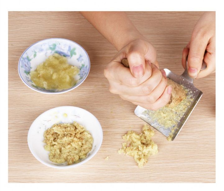 Stainless%20Steel%20Ginger%20Grater,%20Garlic%20Paste,%20Garlic%20Mincer,%20Cut%20Garlic%20Pressed%20Garlic,%20Baby%20Supplement%20Grinder%20-%20Image%207