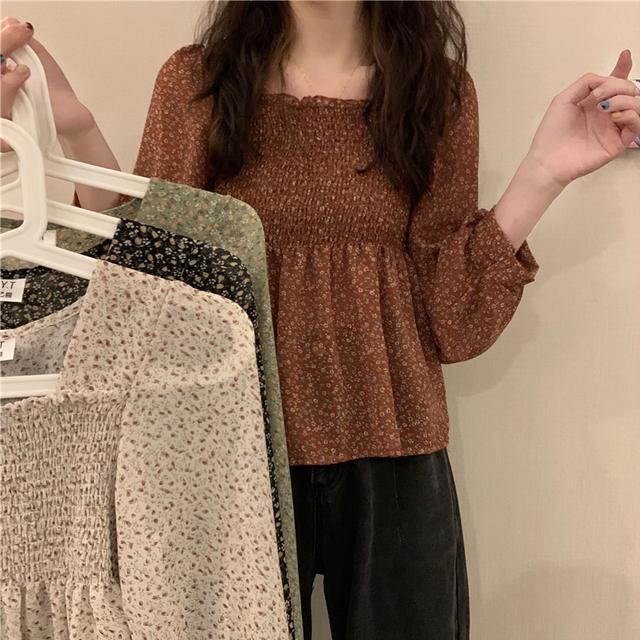 READY%20STOCK%20Korean%20Fashion%20Women%20Square%20Neck%20Chiffon%20Floral%20Blouse%20Plicated%20Short%20Style%20Long%20Sleeve%20Top%20-%20Image%207