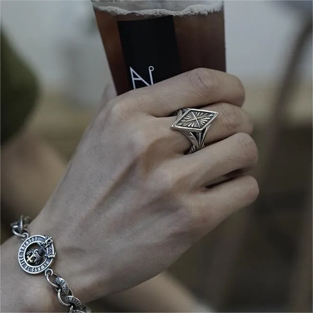 Vintage%20diamond%20cross%20ring,%20hipster%20men's%20personality,%20European%20and%20American%20punk%20index%20finger%20rings,%20men's%20imitation%20Thai%20silver%20open%20ring%20-%20Image%203