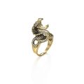 Retro Personality Men's Golden Dragon Clip Cigarette Ring Cigarette Holder Hand Jewelry Simple temperament Men's daily ornaments.