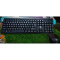 Hp Wireless keyboard Mouse Combo CS700. 