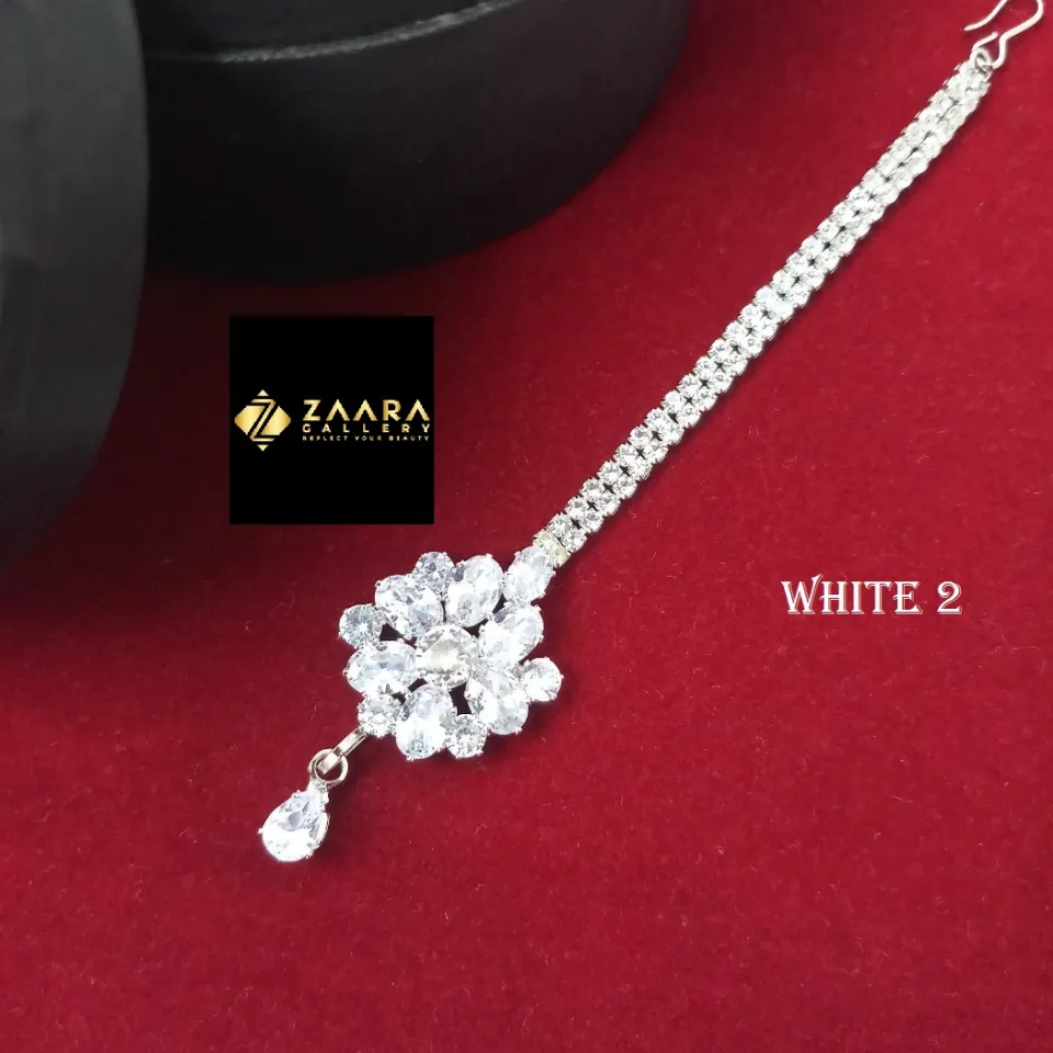 Soqolsiz mushuklar Porno yulduzlar Belladonna