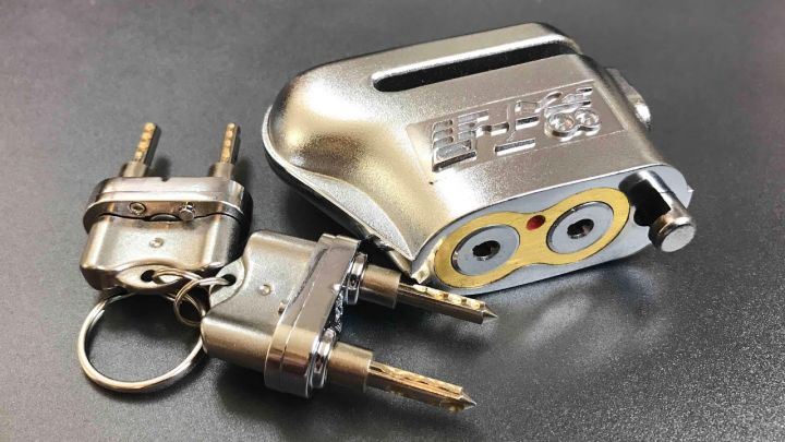 Acid%20Proof%20Double%20Key%20Blue%20Box%20Motorcycle%20Disc%20Lock%20Hydraulic%20Lock%20Bike%20Safety%20Lock%20Rust%20Proof%20AR%20TRADE%20-%20Image%206