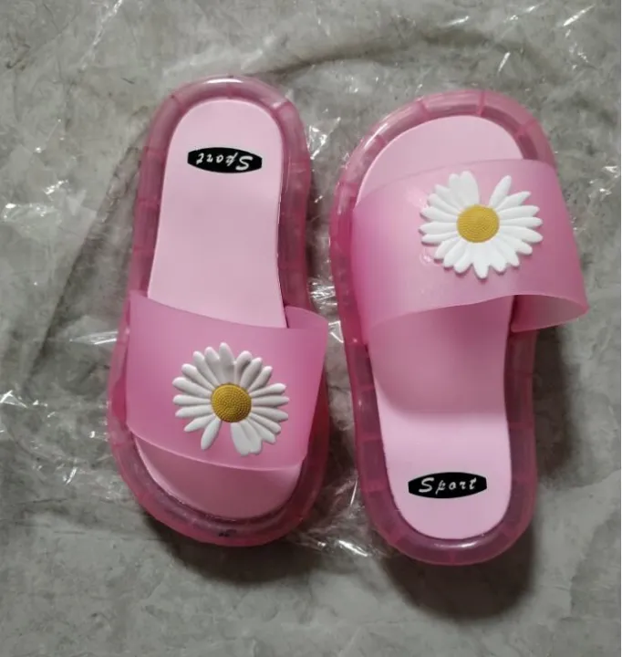 2022%20Girl%20Slippers%20Children%20LED%20Kids%20Slippers%20Baby%20Bathroom%20Sandals%20Kids%20Shoes%20for%20Girl%20Boys%20Light%20Up%20Shoes%20Toddler%20Sandales%20%EC%83%8C%EB%93%A4%20-%20Image%206