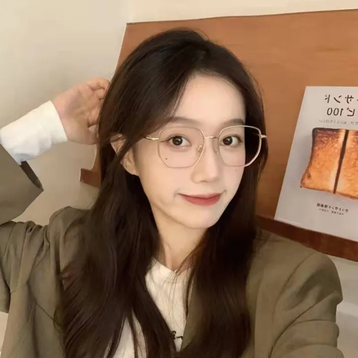 2023%20New%20Eyeglasses:%20Popular%20European%20and%20American%20Women's%20Anti%20Blue%20Light%20Glasses%20Alloy%20Frame%20with%20Plain%20Face%20Fashion%20Matching%20Flat%20Light%20Glasses%20-%20Image%202