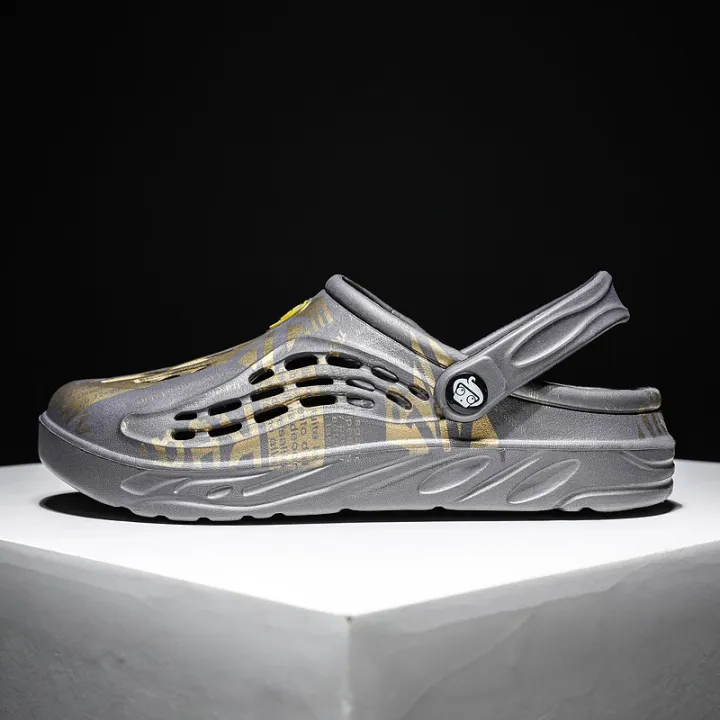 Men's%20hole%20shoes,%20large%20size%20slippers,%20toe%20beach%20shoes,%20men's%20trendy%20outdoor%20sandals,%20slippers%20worn%20outside,%20fashionable%20breathable%20sandals%20-%20Image%203
