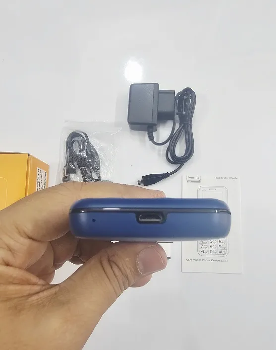 Philips%20E209%20Feature%20Phone%20-%20Image%205