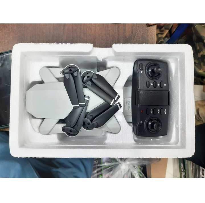 Traveller%20iii%20Foldable%20RC%20Drone%202.0MP%20Wide-Angle%20Camera%20for%20Toys%20Gifts%20Drone%20-%20Image%202