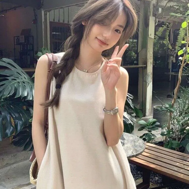 Japan%20South%20Korea%20Open%20Back%20Holiday%20Strap%20Sleeveless%20Tank%20Top%20for%20Women's%20Summer%20Design,%20Small%20and%20Loose,%20White%20Beach%20Long%20Dress%20-%20Image%203