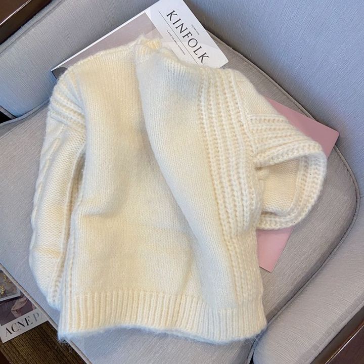 Soft%20Glutinous%20Cable-Knit%20Sweater%20Cardigan%20Women's%20Autumn%20New%20Lazy%20Wind%20Retro%20Short%20Loose%20Slimming%20Knitted%20Coat%20-%20Image%204