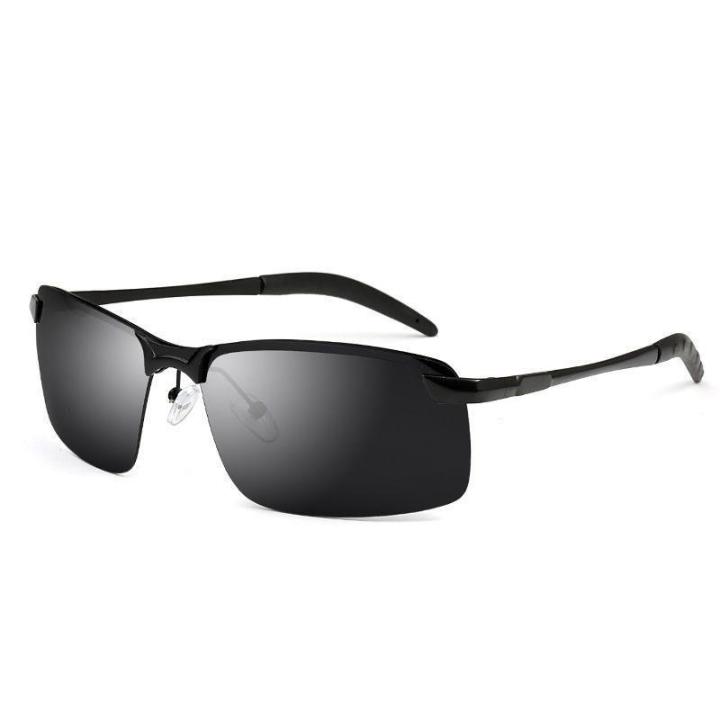 Polarized%20Night%20Vision%20Photosensitive%20Discolored%20Sunglasses%20Men's%20Drivers'%20Sunglasses%20in%20Driving%20Sunglasses%20Day%20and%20Night%20Dual-Use%20Driving-Specific%20Glasses%20-%20Image%202