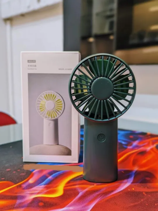 JISULIFE%20Fa20X%20Handheld%20Portable%20Hand%20Held%20Fan%204000mAh%20Battery%20Operated%20USB%20Small%20Fan%20with%203%20Speeds%20for%20Outdoor%20Travel%20Commute%20Office%20Women%20Men%20-%20Image%2010