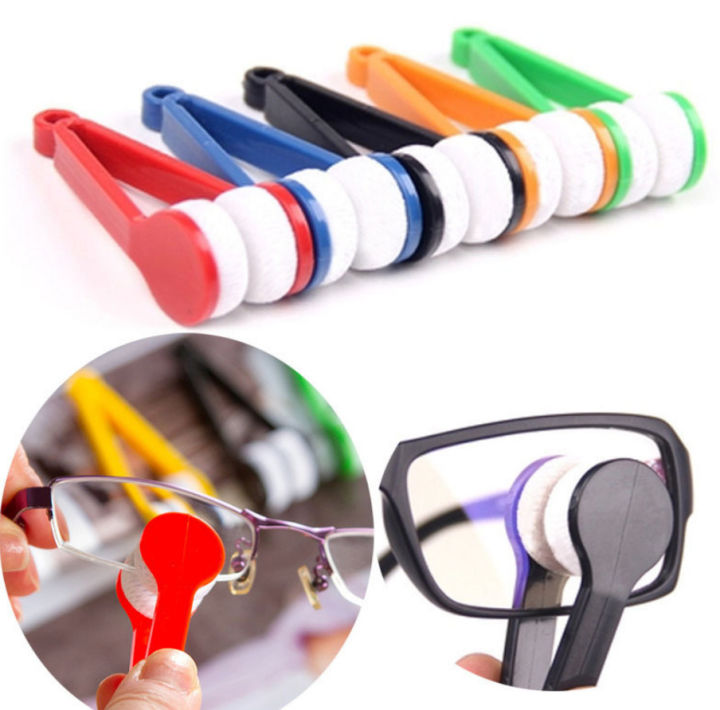 Portable%20Multi-function%20Mini%20Microfiber%20Cleaning%20Tool-%20For%20Sunglasses%20And%20Eyeglass%20/%20Convenient%20Eyeglass%20Cleaner%20Brush%20/%20Multicolor%20Glasses%20Soft%20Brush%20-%20Image%203