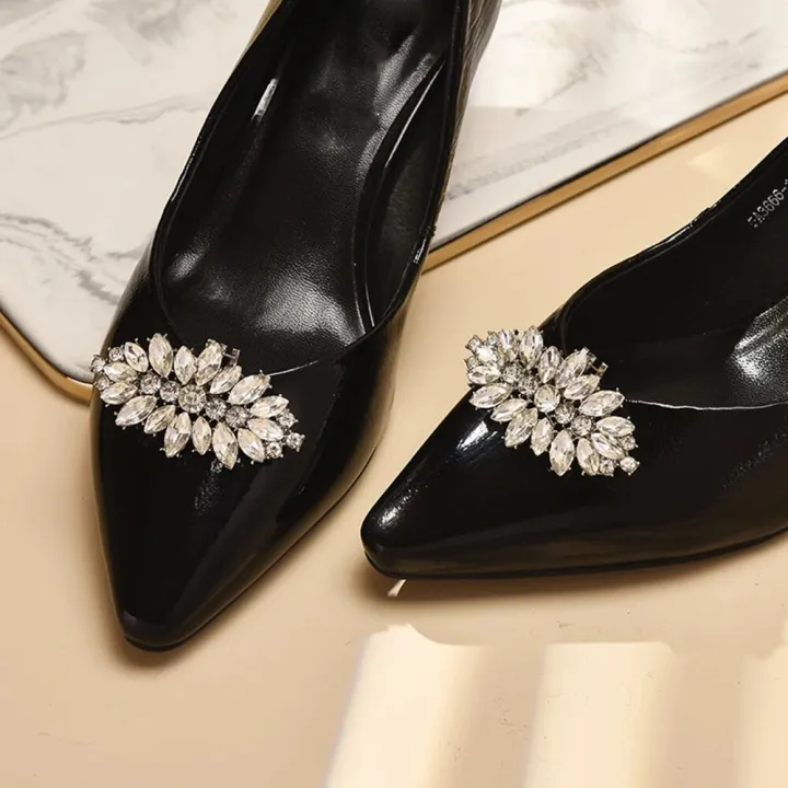 Women%20Shiny%20Crystal%20Shoes%20Accessories%20Rhinestone%20Metal%20Decoration%20Shoe%20Clips%20Detachable%20Square%20Shoe%20Clips%20Bowknot%20Shoe%20Clip%20-%20Image%204