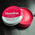 Vaseline Lip Therapy Rosy Lip 20g Lip Balm. 