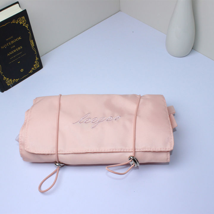 Detachable%204-in-1%20cosmetic%20bag%20multifunctional%20minimalist%20travel%20ladies%20folding%20travel%20cosmetics%20storage%20toiletry%20bag%20-%20Image%204