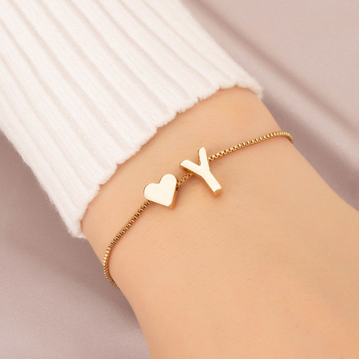 Simple%20Fashion%20Love%20Heart%20Bracelet%20For%20Women%20Personality%20Design%2026%20Letters%20Bracelet%20Hand%20Jewelry%20Golden%20Accessory%20Exquisite%20Girl%20Gifts%20Cologo%20-%20Image%204