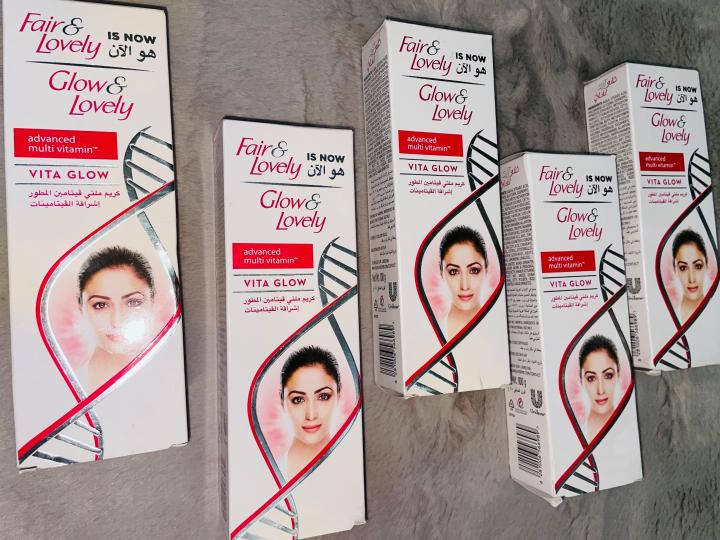 Glow%20and%20Lovely%20Vita%20Glow%20Advanced%20Multi%20Vitamin%20100g%20UAE%20-%20Image%204