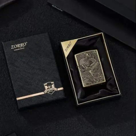 New%20Zorro%20Good%20quality%203D%20carved%20armor%20Windproof%20oil%20lighter%20-%20Image%205