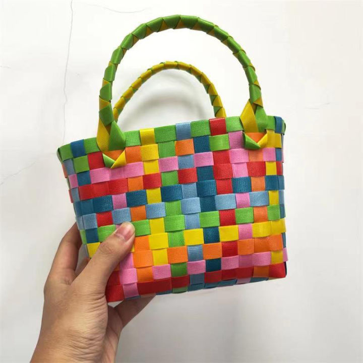 New%20Woven%20Bag%20Small%20Square%20Bag%20Plastic%20Vegetable%20Basket%20Bag%20Small%20Color%20Basket%20Photo%20Taking%20and%20Beach%20Bag%20Handbags%20for%20Women%20-%20Image%208