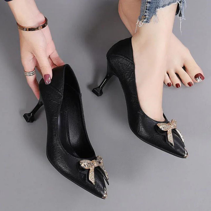 women's%20shoes%20Spring/Fall%202022%20New%20medium%20heel%20black%20leather%20shoes%20professional%20high%20heels%20stiletto%20single%20shoes%20for%20women%20-%20Image%205