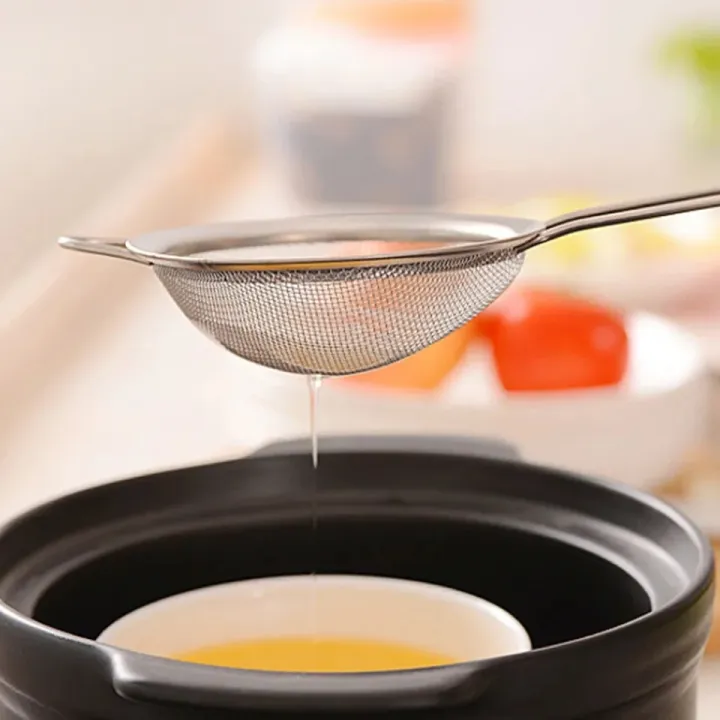 Strainer%20(Chakni)%20Kitchen%20Utensils%20Colanders%20&%20Food%20Strainers-Metal%20tea%20strainer-%20Stainless%20Steel%20Strainers%20-3%20Pcs%20set%20Small,%20medium,%20big%20-%20Image%204