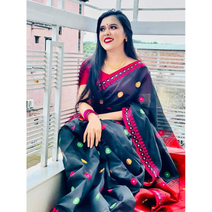 Traditional%20Handloom%20Half%20Silk%20Ball%20Moni%20Jamdani%20Saree%20-%20Elegant%20Choice%20for%20Women%20-%20Ideal%20for%20All%20Seasons%20and%20Occasions%20-%20Image%204