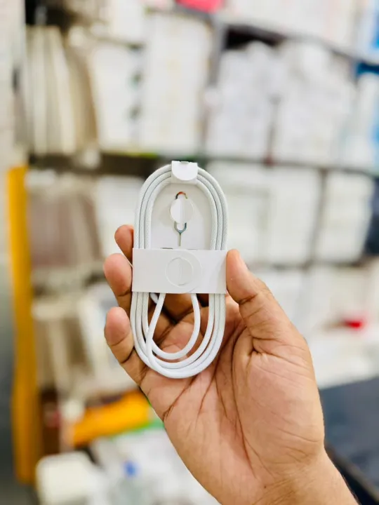 Apple%2060W%20USB-C%20cable%20for%20iPhone%2015%20Pro%20Max%2015%20Pro%2016%20Puls%20USB-C%20Charging%20Data%20Line%20-%20Image%202