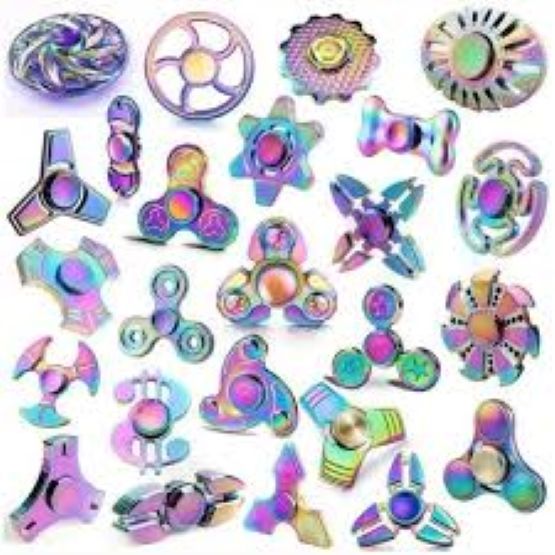 Metal%20Fidget%20Spinner%20Stress%20Reducer%20Toy%20-%20Golden%20-%20Image%202
