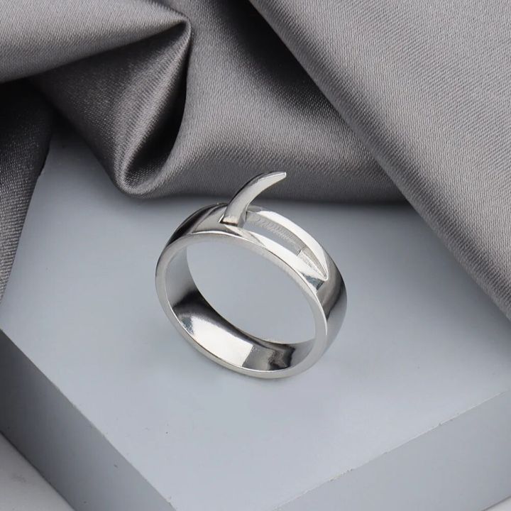 Anime%20Attack%20On%20Titan%20Ring%20Cosplay%20Shingeki%20no%20Kyojin%20Annie%20Leonhart%20Ring%20Jewelry%20Prop%20Accessories%20Metal%20Uni%20Party%20Gifts%20-%20Image%206