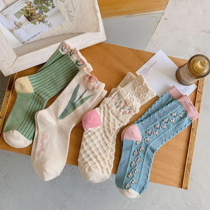 Women%20Socks%20Korean%20Style%20Flower%20Trend%20Casual%20Cotton%20Socks%20Girls%20Cute%20Sweet%20Breathable%20Kawaii%20Socks%20Girls%20-%20Image%204
