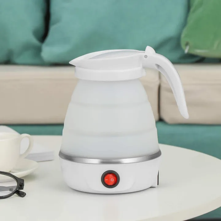Foldable%20Electric%20Kettle%20Your%20Portable%20Companion%20for%20Hot%20Water%20Anywhere%20Perfect%20for%20Travel%20-%20Image%205
