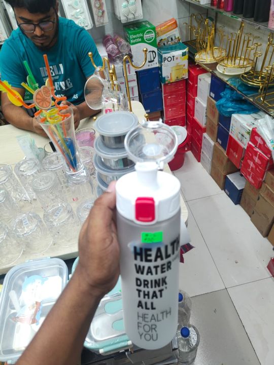 Frosted%20White%20Motivational%20Water%20Bottle%20%E2%80%93%20BPA-Free,%20Leakproof,%20Portable%20Sports%20&%20Gym%20Bottle%20(1000%20ml)%20-%20Image%203