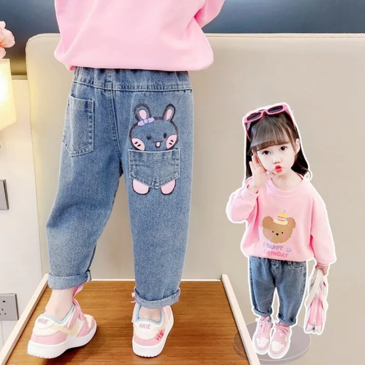 Girls'%20jeans%202024%20spring%20and%20autumn%20new%20children's%20loose%20Korean%20version%20of%20the%20baby%20foreign%20casual%20Korean%20version%20of%20the%20fashion%20pants%20-%20Image%206