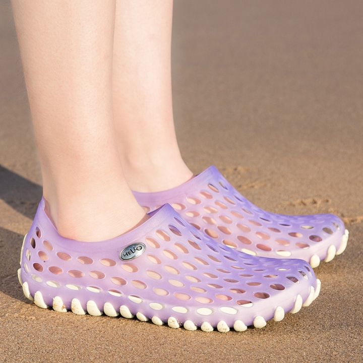 New%20%20Famous%20Brand%20Casual%20Men%20Sandals%20Fashion%20Plastic%20Sandals%20Summer%20Beach%20Shoes%20Water%20Shoes%20Slippers%20-%20Image%207