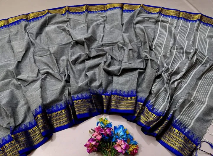 Elegant%20&%20Stylish%20Tangail%20Tant%20Halfsilk%20Rahi%20Minar%20Saree%20For%20Women%20by%20Ekush%20Shatak%20-%20Image%203