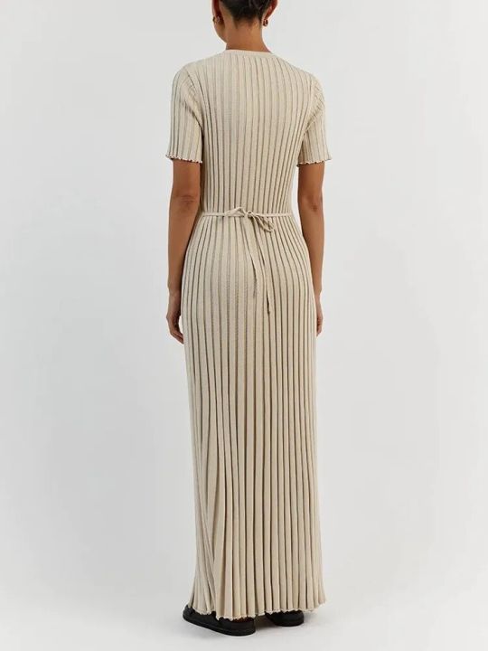 Elegant%20Ribbed%20Knitted%20Long%20Dress%20Women%20Casual%20O-neck%20Short%20Sleeve%20Bodycon%20Dresses%202023%20Autumn%20Ladies%20Pleated%20A-line%20Maxi%20Robe%20-%20Image%204