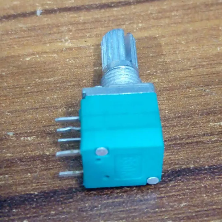 9mm%20RV09%20Square%20Stereo%2050K%20B503%20Linear%20Potentiometer%20With%20Spline%20Shaft%20Vertical%205%20Pin%20Rotary%20Stereo%20Volume%20Control%20Potentiometer%20-%20Image%203