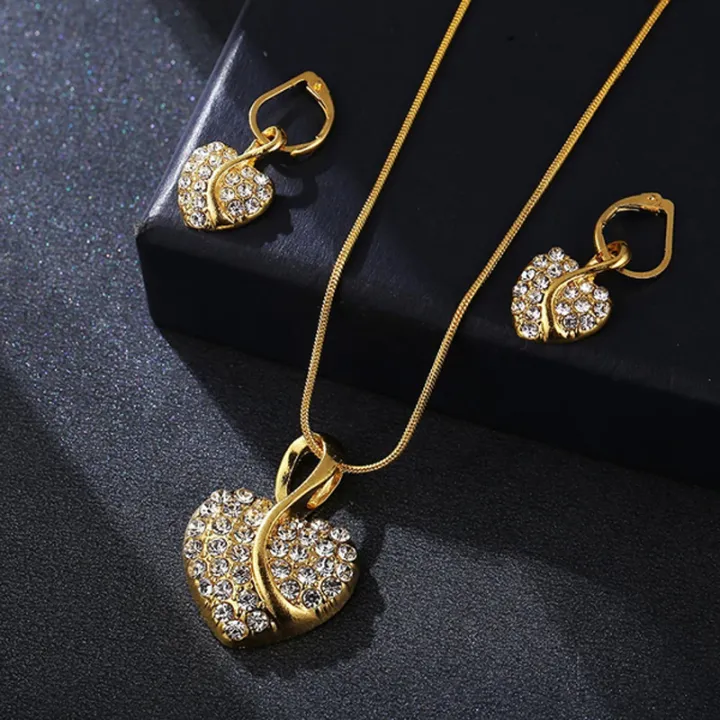 4pc%20Luxury%20Heart%20Diamond%20Pendant%20Necklace%20Bracelet%20Earring%20Ring%20Set%20for%20Women%20Jewelry%20Party%20-%20Image%204