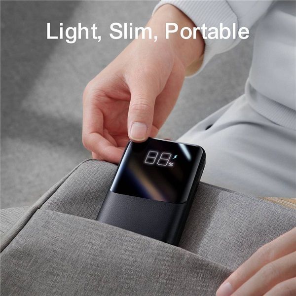 JOYROOM%20JR-QP191%2010000mAh%2022.5W%20LED%20Display%20Monitoring%203%20Output%20Ports%20PD%20Power%20Bank%20-%20Image%204