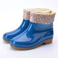 Low-top fashion short length women's rain boots velvet warm thickened silicone water shoes anti-slip labor protection rain boots wholesale. 