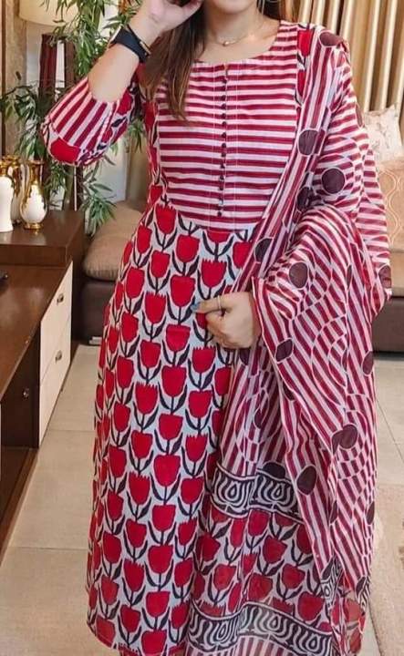 New%20Exclusive%20Cotton%20Unstitched%20Screen%20Print%20Fashionable%20and%20Comfortable%20Three%20Pieces%20for%20Women%20-%20Perfect%20for%20All%20Season%20-%20Image%202