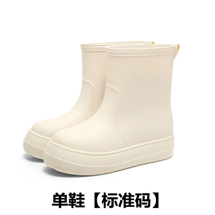 New%20fashion%20women's%20rain%20boots%20medium%20and%20low%20waterproof%20anti-slip%20rain%20boots%20winter%20velvet%20detachable%20water%20shoes%20soft%20sole%20rubber%20shoe%20cover%20-%20Image%207